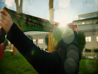 依依综合在线电影